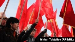 Кыргызстанда парламенттик шайлоо 4-октябрда өтөт