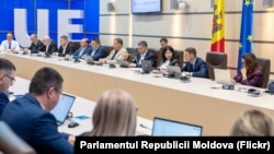 Consultările publice organizate de Comisia juridică, pentru numiri și imunități pe marginea proiectului care oferă mai multe împuterniciri CNA, Parlamentul R. Moldova, Chișinău, 25 mai 2026