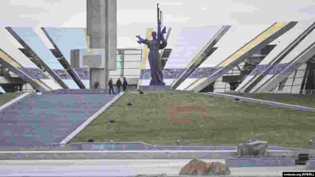 Belarus — Freedom day, photo now and then