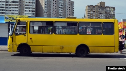 Орыс жұптары онлайн Егіздермен жыныстық қатынас