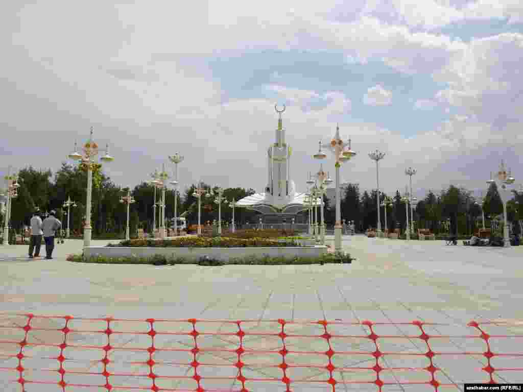 Hepdaniň ahyrynda açylmaly &quot;Ak şäherim Aşgabat&quot; monumenti