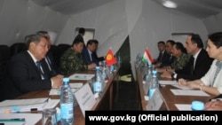 Переговоры делегаций Таджикистана и Кыргызстана в Баткене. 1 мая 2021 