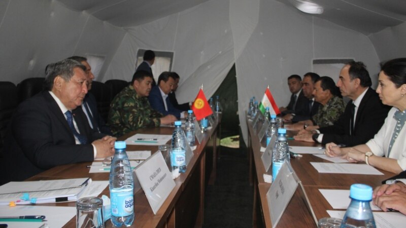 Душанбе и Бишкек договорились описать границу и построить дорогу Ходжаи Аъло-Ворух 