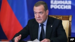 Dmitrij Medvedev je optužio zvaničnike NATO i saveznika Kijeva da učestvuju u ratu u Ukrajini, čime su, prema njegovim rečima, "legitimne vojne mete", 1. novembar 2024.