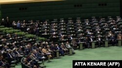ارشیف، د ایران د پارلمان د غونډو تالار