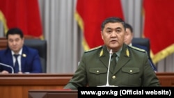 Kyrgyz State Committee for National Security chief Kamchybek Tashiev (file photo)