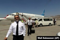 طیاره های شرکت هوایی آریانا به طور منظم به عربستان سعودی در رفت و آمد اند