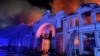 «Легендарний одеський ринок «Привоз». Справжній символ міста... Це не просто місце торгівлі, це – живе серце Одеси. Тут росіяни своїм дроном випалили два торгових павільйони», – написав керівник Одеської ОВА Олег Кіпер 24 липня 2025 року
