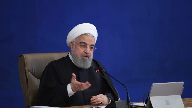 Presidenti iranian u vë fajin temperaturave të larta për ndërprerje të energjisë elektrike
