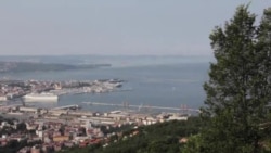 Вай кхаьчна меттигаш: Триест (Итали)