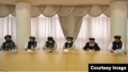 «Талибан» саясий кыймылынын башчысы Абдул Гани Барадар Түркмөнстандын борбору Ашхабадда. 6-февраль, 2021-жыл.