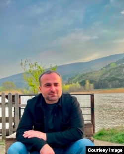 ასე გამოიყურება გოგა სოფრომაძე ციხიდან გათავისუფლების შემდეგ