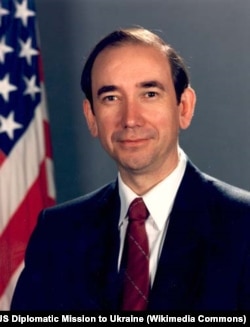Роман Попадюк, перший посол США в незалежній Україні в 1992-1993 роках