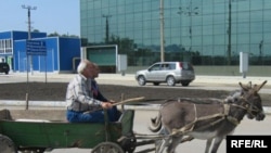 Moldova - Comrat people, Aug2009