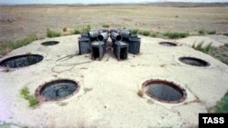 Место проведения испытания термоядерной бомбы РДС-6 на Семипалатинском полигоне. Архивное фото