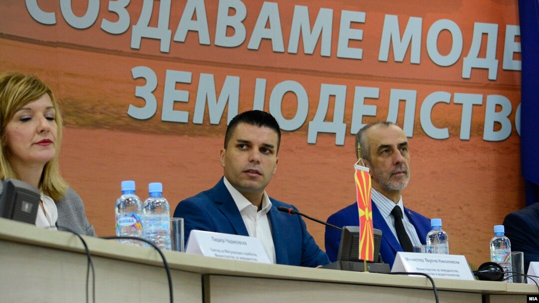Министерот за земјоделство Љупчо Николовски