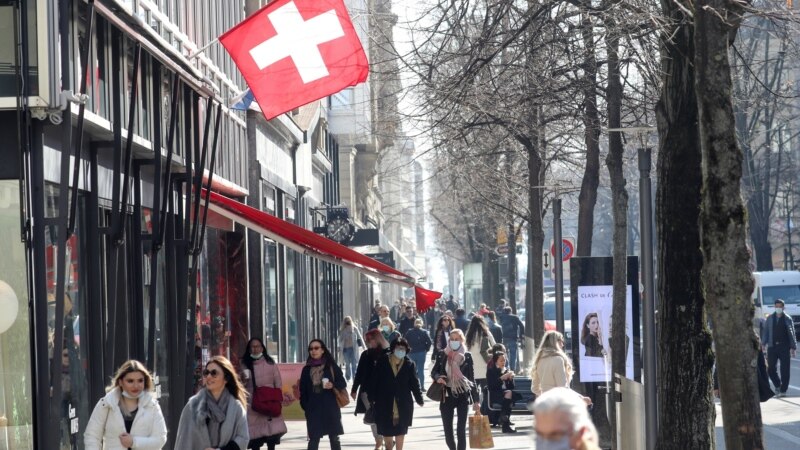 Zviceranët mbështesin kërkesën për pasaportë të vaksinës kundër COVID-19