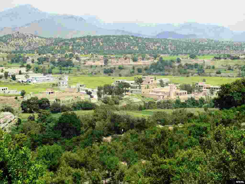 د خوست ځاځي ميدان ولسوالي