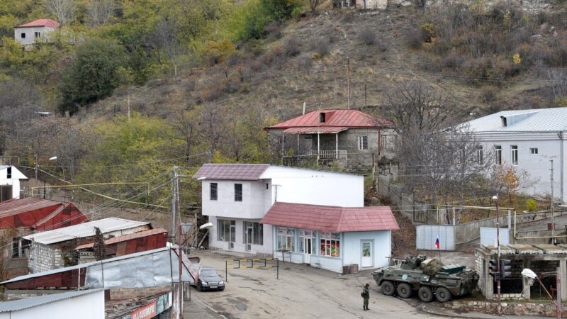 Russian Troops Reassure Karabakh Leaders Over New Corridor To Armenia