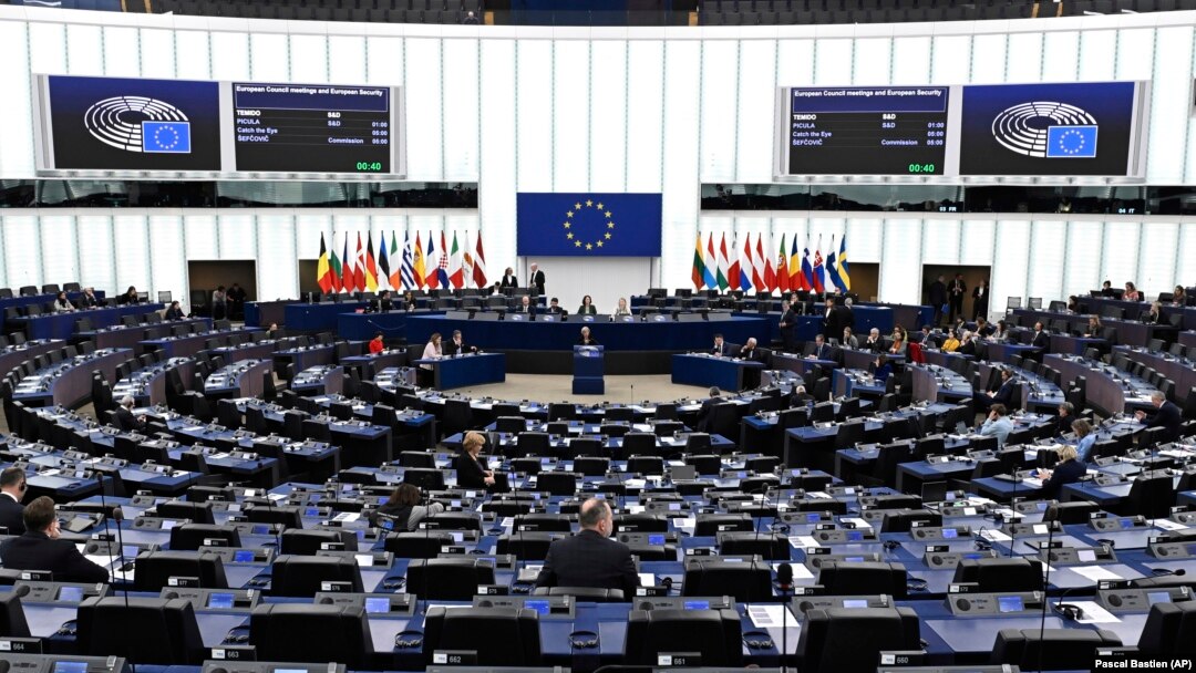 Ședința Parlamentului European din 11 martie la care s-a luat decizia finală de acordare a ajutorului de 1,9 miliarde de euro Republicii Moldova.