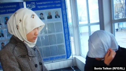 Камин жанындағы керемет секс Сильванас Виндраннер порно