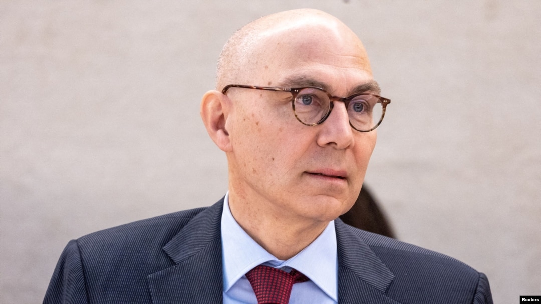 Înaltului Comisar al ONU, Volker Turk, a criticat schimbarea dramatică a politicii SUA în domeniul drepturilor omului. 