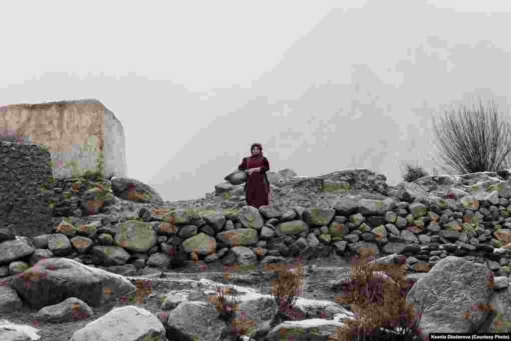 Ksenia Diodorova spent the month of January 2014 in the Bartang valley of Tajikistan&#39;s mountainous Gorno-Badakhshan province. She lived with local residents whose sons, daughters, siblings, or parents are working in Russia.&nbsp;