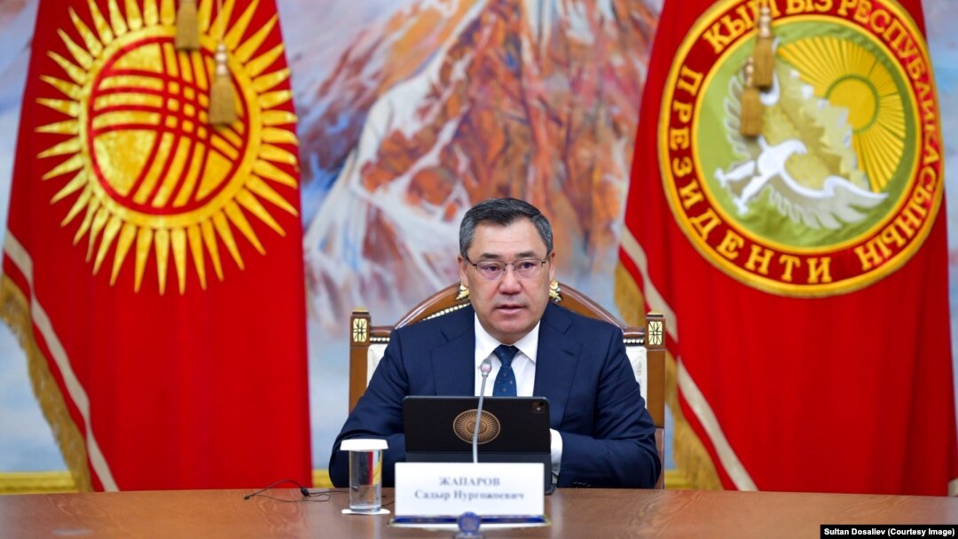 Түрме бастығымен жыныстық қатынас Тек жоғары сапалы ресейлік порно