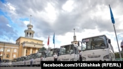 Автобусы ISUZU прибыли из Узбекистана в Бишкек.