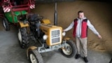 Piotr Korycki, un fermier polonez în vârstă de 34 de ani, care a protestat în 2024 față de exporturile masive de cereale ucrainene. 