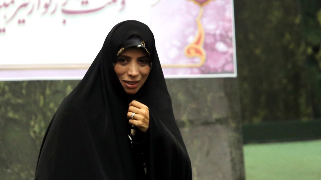 Дағыстандық секс Қисық жалаңаш әйелдер