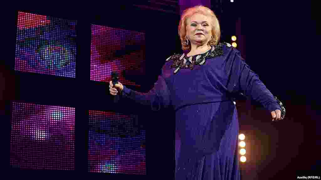 Хәмдүнә Тимергалиева 