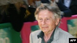 Director Roman Polanski arrives for a screening in Paris in June 2009.