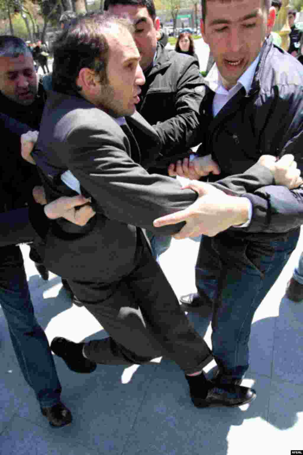 2010-cu ildən bəzi seçmələr #18