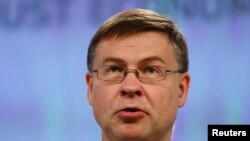 Valdis Dombrovskis Brüsszelben 2022. június 22-én