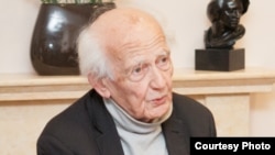 Zigmunt Bauman