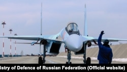 Російський винищувач Су-30