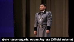 Мэр Якутска Евгений Григорьев в ходе инаугурации