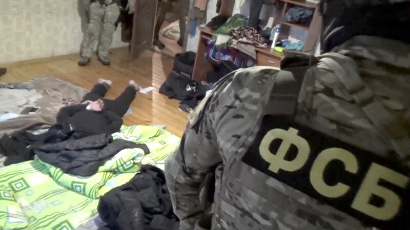 Në Rusi arrestohen 19 anëtarë të një grupi terrorist