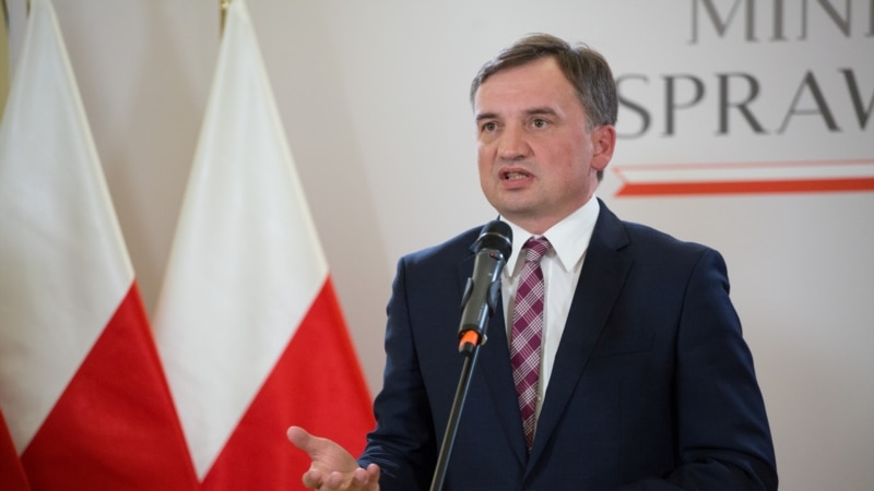 Колишній польський міністр перед зміною влади в Угорщині втік до США