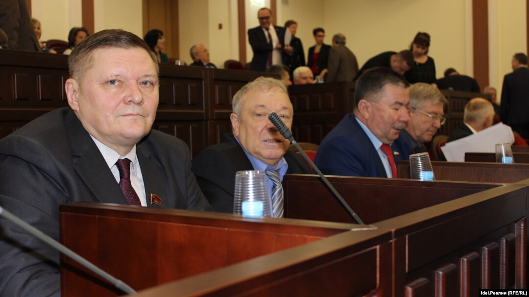 Фракция КПРФ проголосовала против законопроекта единороссов об увеличении мест для одномандатников при формировании парламента Марий Эл