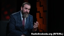 «Ми сьогодні не прослідковуємо ніякого негативного впливу, тобто ми бачимо зростання тих, хто реєструється на тест НМТ», каже Оксен Лісовий