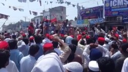 Protest la Peshawar împotriva rezultatelor alegerilor din Pakistan