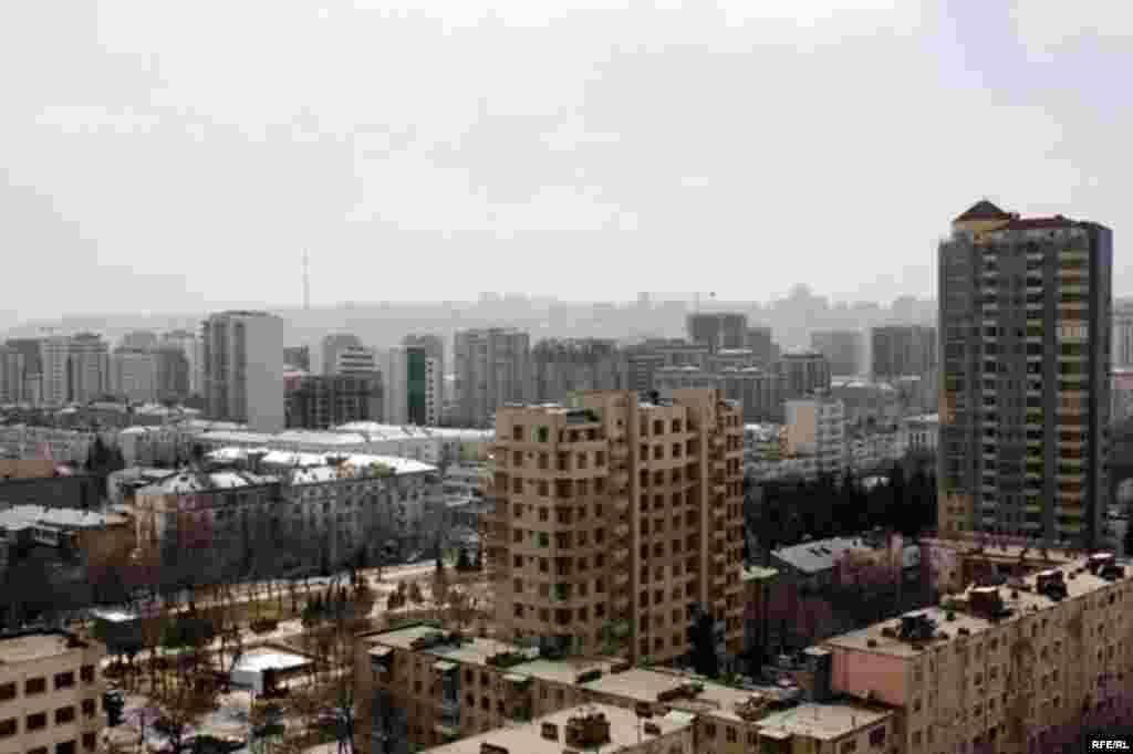 Sökülüb-tikilən Bakı #16