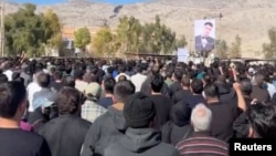 Abdanan qəbiristanlığında qırx mərasimi