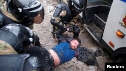 Задержание протестующего в Москве, 31 января 2021 г.