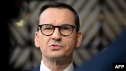 Mateusz Morawiecki lengyel miniszterelnök Brüsszelben 2023. július 18-án