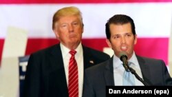 Presidenti Donald Trump me djalin e tij