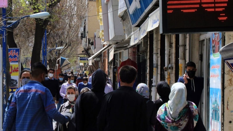بحران کرونا در تهران؛ مراجعه روزانه پنج هزار بیمار سرپایی، درخواست تعطیلی ده روزه
