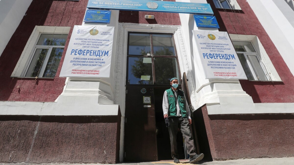 Референдум 5 июня. Голосование по поправкам второго президента к ...